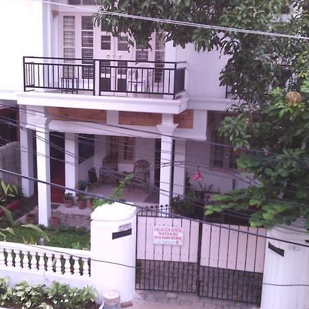 Nathans Holiday Home Kochi Стая снимка