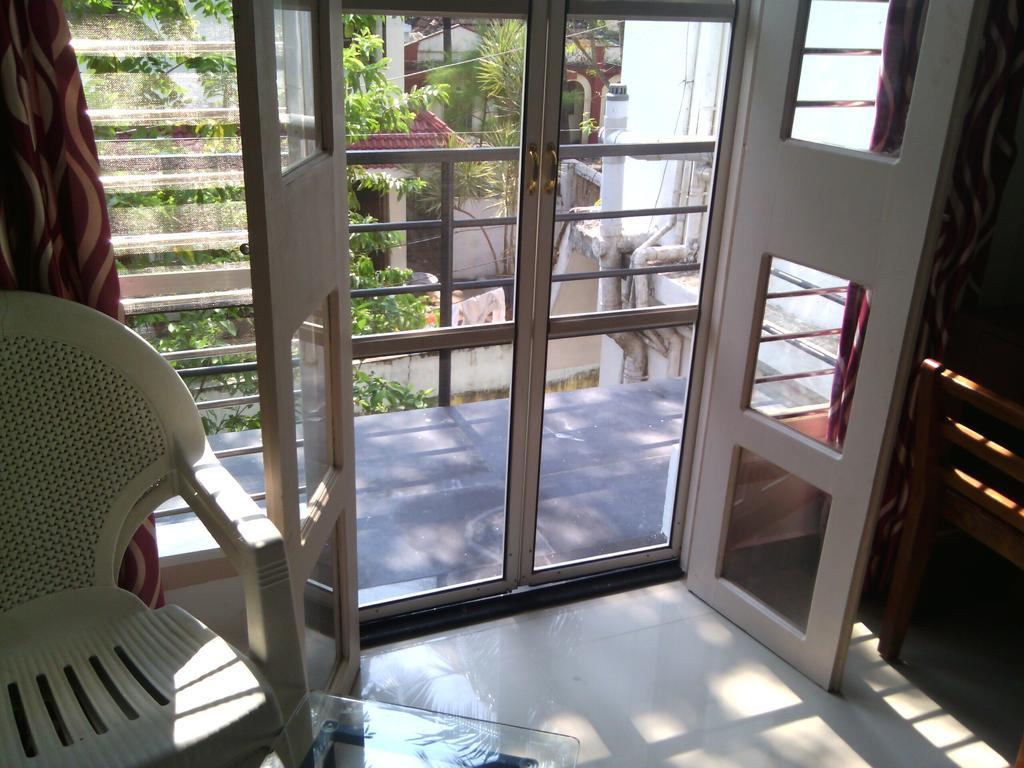 Nathans Holiday Home Kochi Екстериор снимка